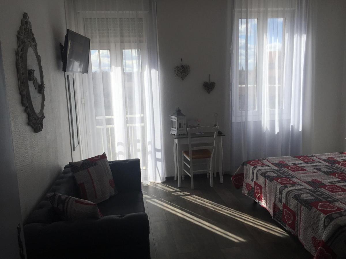 Luberon L'Hotel Apt Kültér fotó